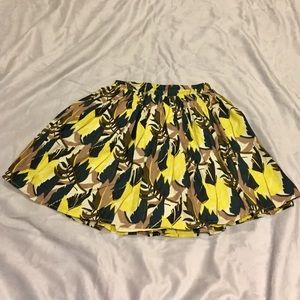 ✨Aline tropical print skirt✨